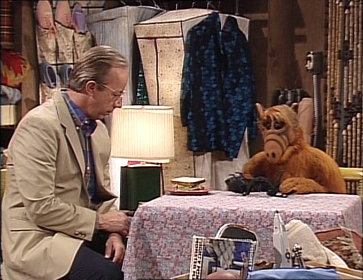 ALF, "Funeral for a Friend"